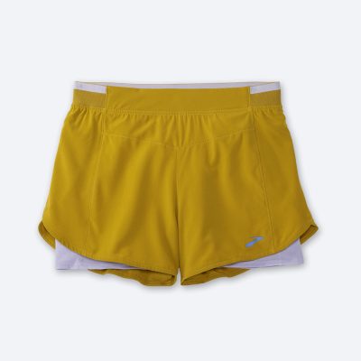 شورت ورزشی زنانه کشاله دار بروکس Brooks Run Within 4″ 2-in-1 Short خردلی